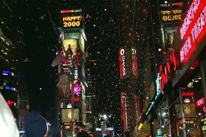 Y2K Crisis: নতুন সহস্রাব্দের আগের সেই আতঙ্ক, যে সংকটে থমকে যেতে পারত গোটা বিশ্ব